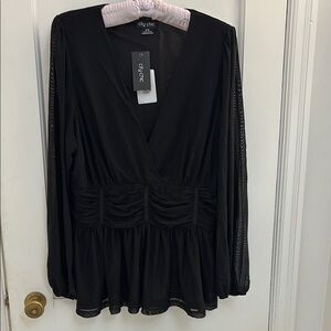 City Chic Black Women's Top